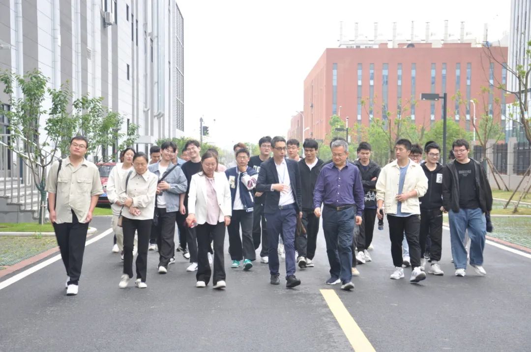 校企携手，共育人才合肥华宇半导体有限公司与合肥大学深化校企合作
