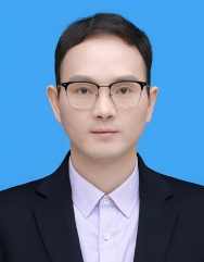 魏秋平